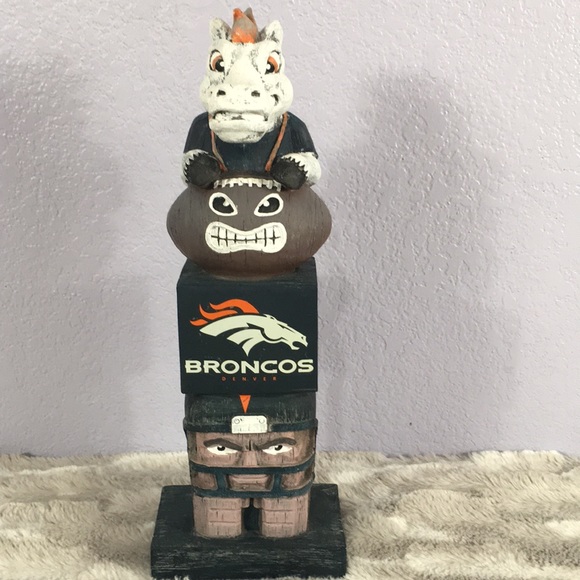 Gillygaloo Denver Broncos tiki totem - Picture 1 of 8